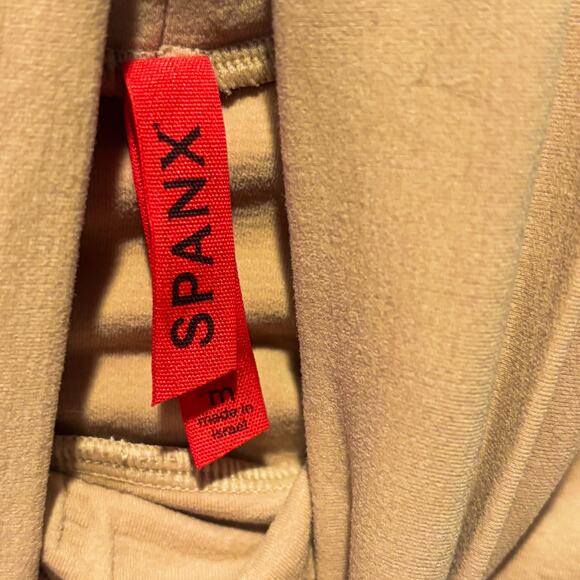 Spanx NWT Classic Turtleneck in Soft Gold - size Medium - Picture 3 of 7